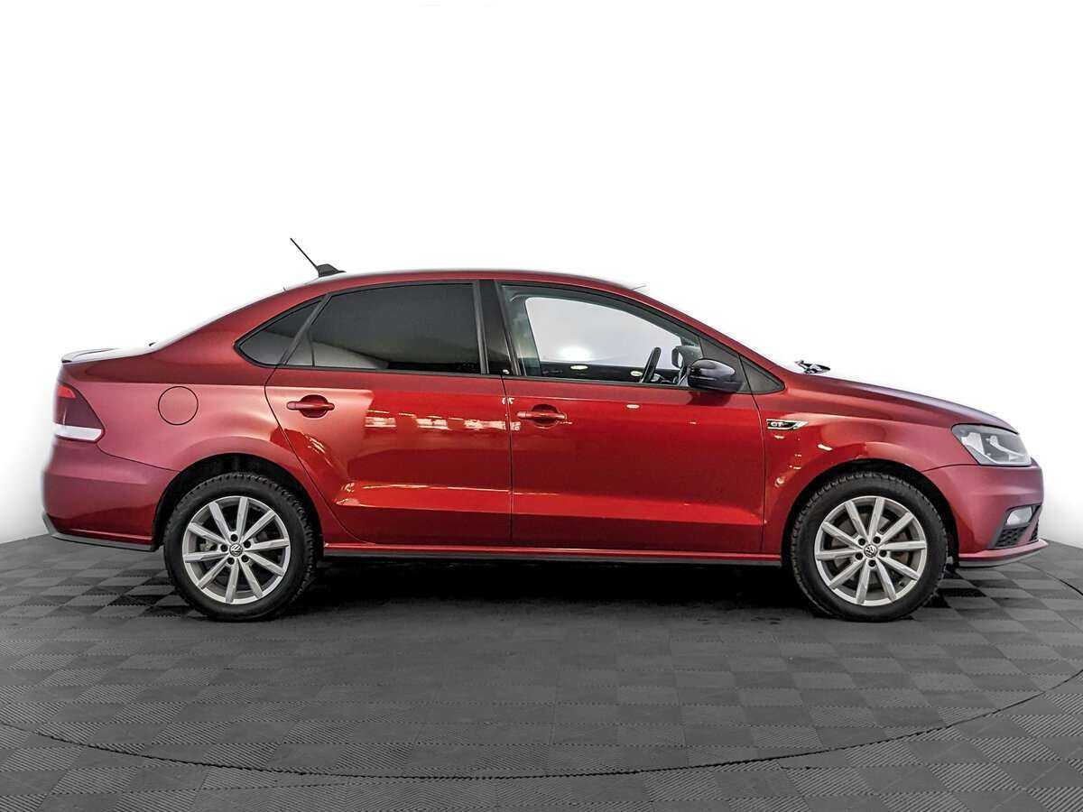 Volkswagen Polo с пробегом — 2017 год. Фото: #3