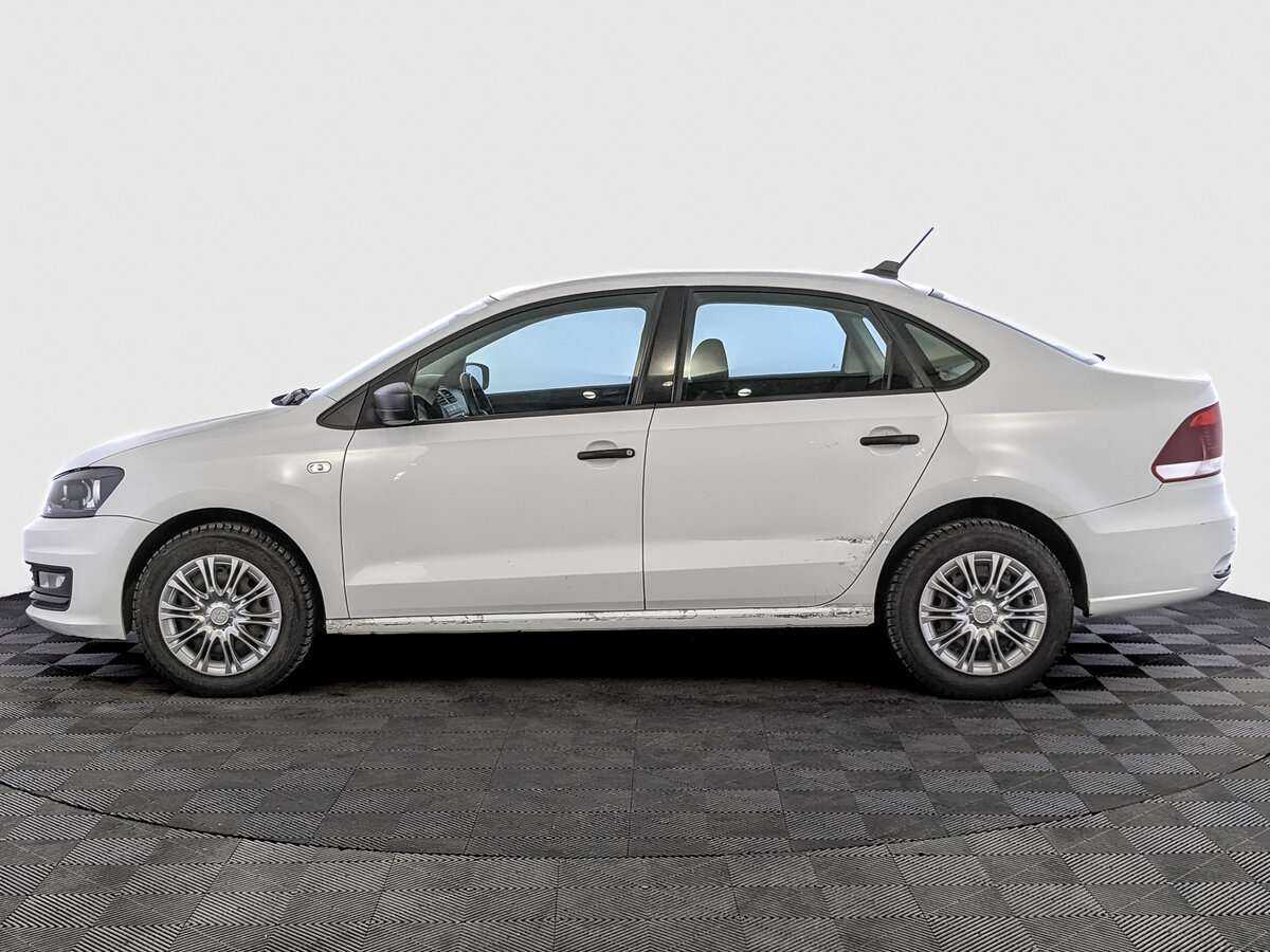 Volkswagen Polo с пробегом — 2019 год. Фото: #7