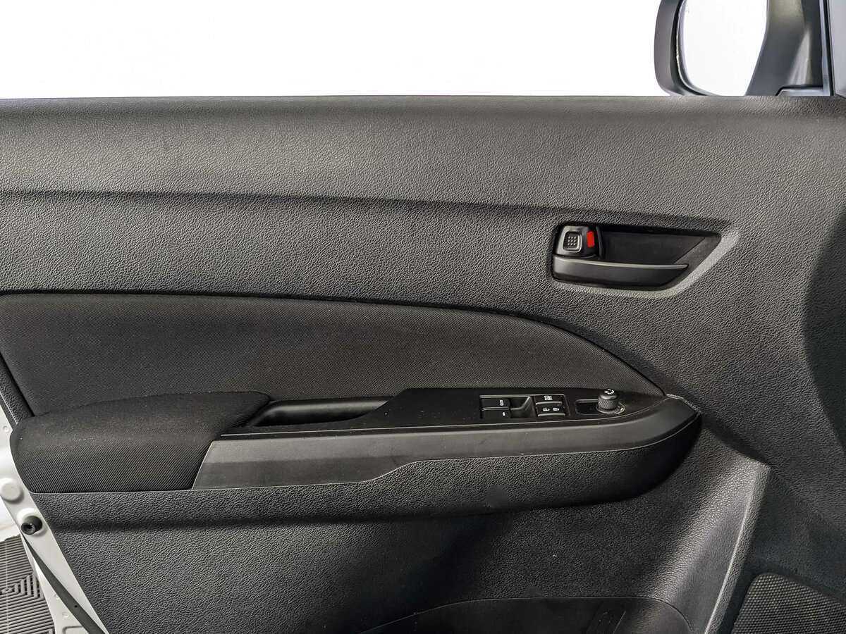 Suzuki Vitara с пробегом — 2019 год. Фото: #18