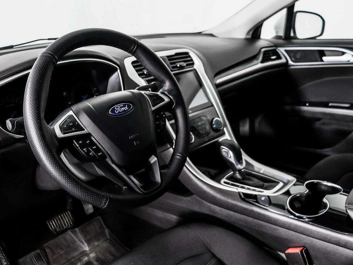 Ford Mondeo с пробегом — 2016 год. Фото: #8
