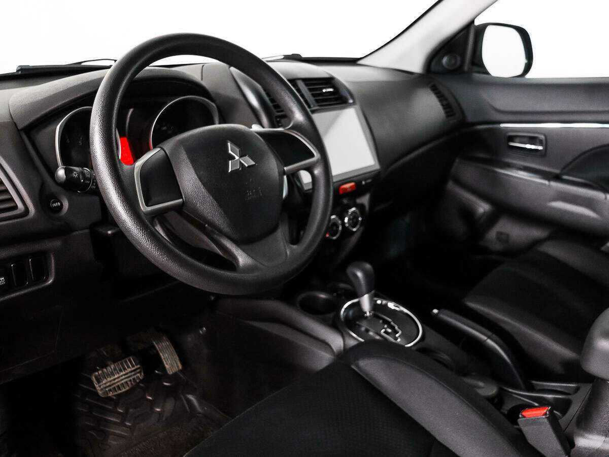 Mitsubishi ASX с пробегом — 2014 год. Фото: #6