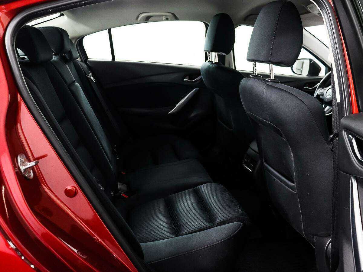 Mazda 6 с пробегом — 2015 год. Фото: #10