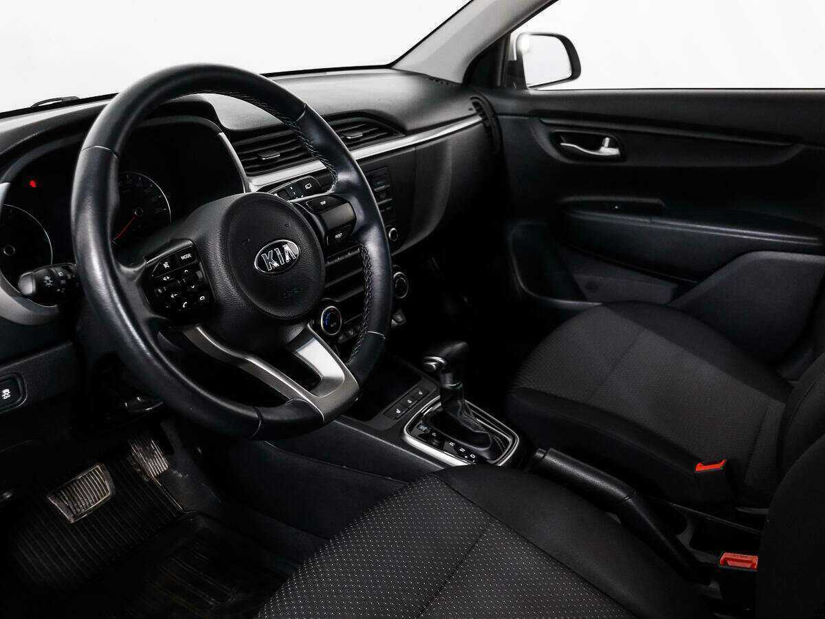 Kia Rio с пробегом — 2021 год. Фото: #6