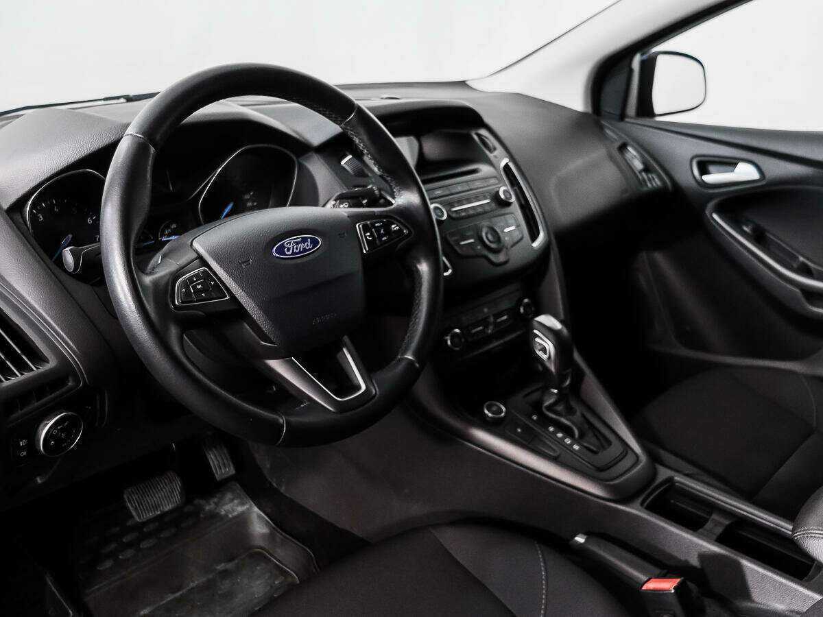 Ford Focus с пробегом — 2017 год. Фото: #8