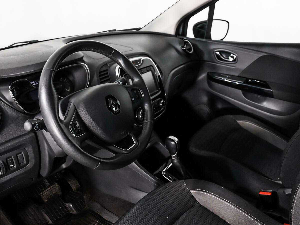 Renault Kaptur с пробегом — 2016 год. Фото: #8
