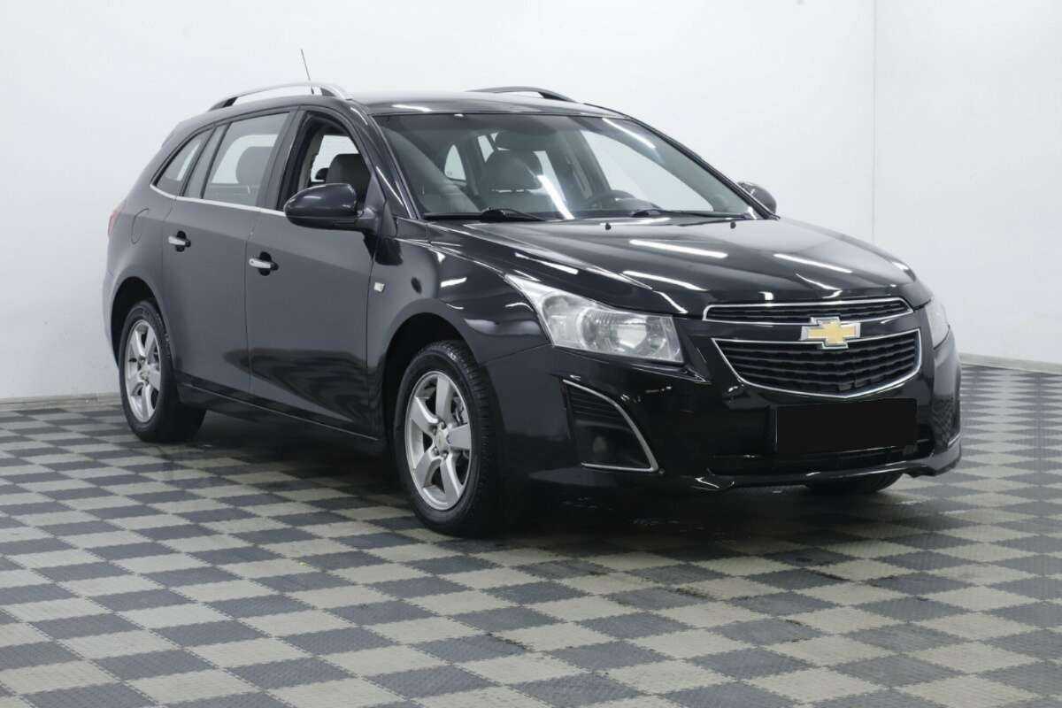 Chevrolet Cruze с пробегом — 2015 год. Фото: #2