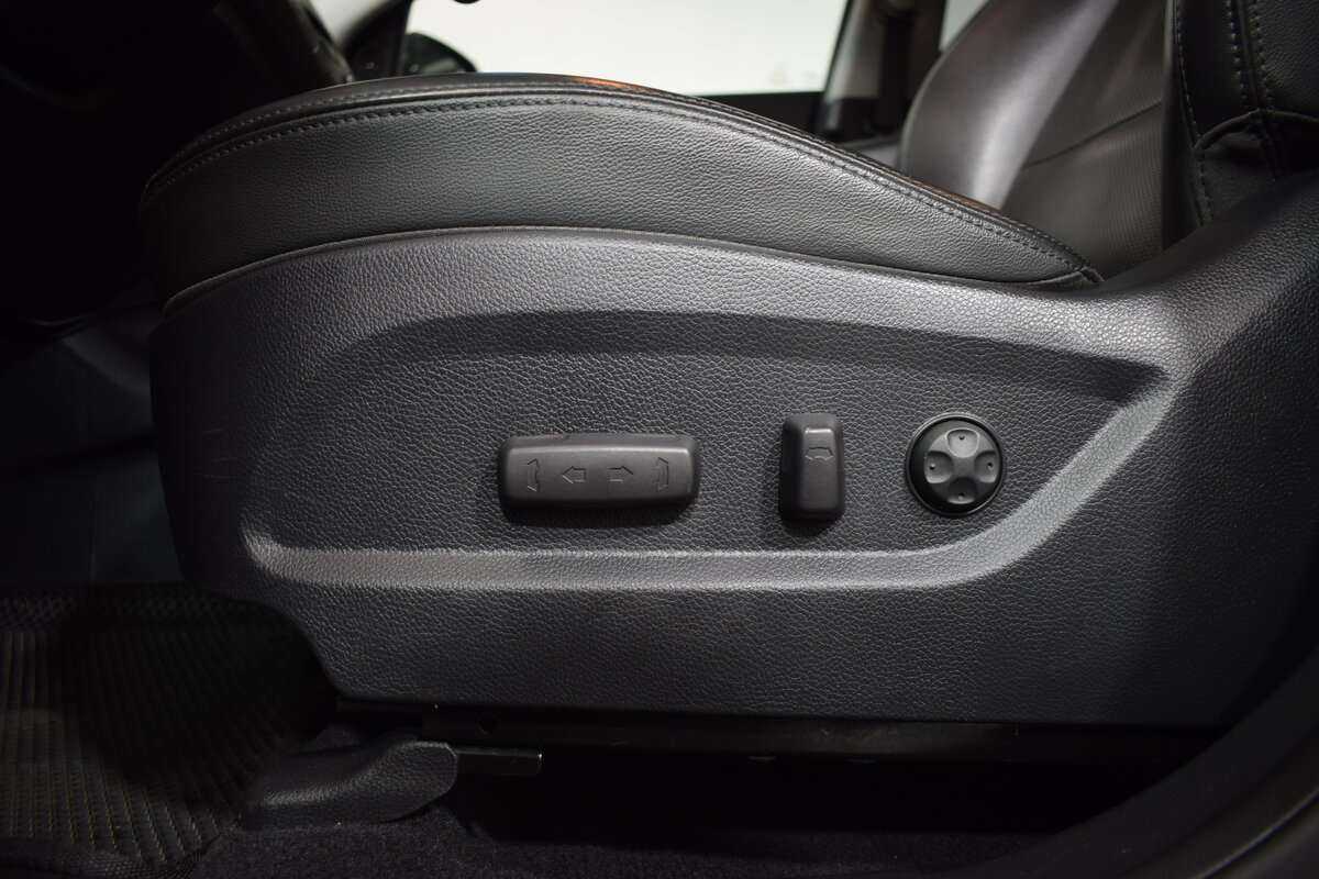 Hyundai Santa Fe с пробегом — 2016 год. Фото: #17