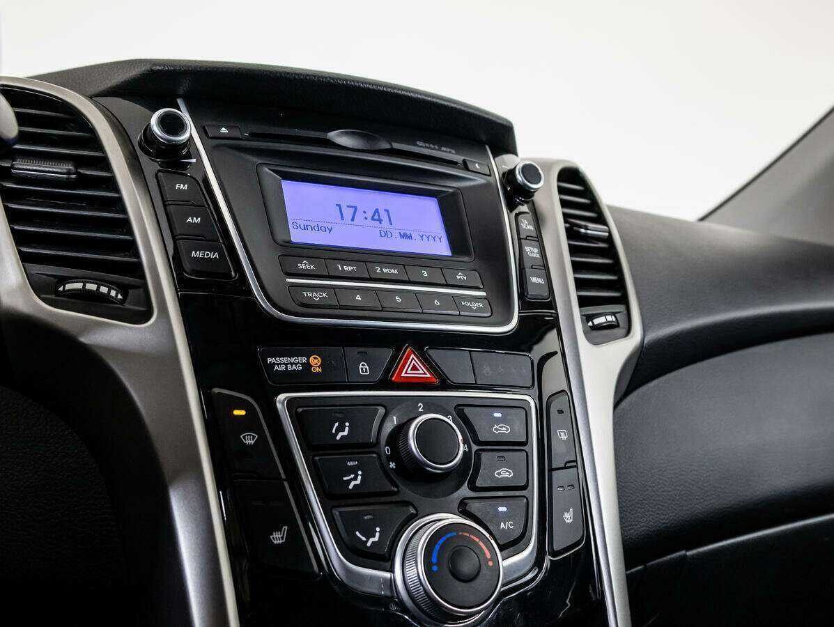 Hyundai i30 с пробегом — 2016 год. Фото: #12