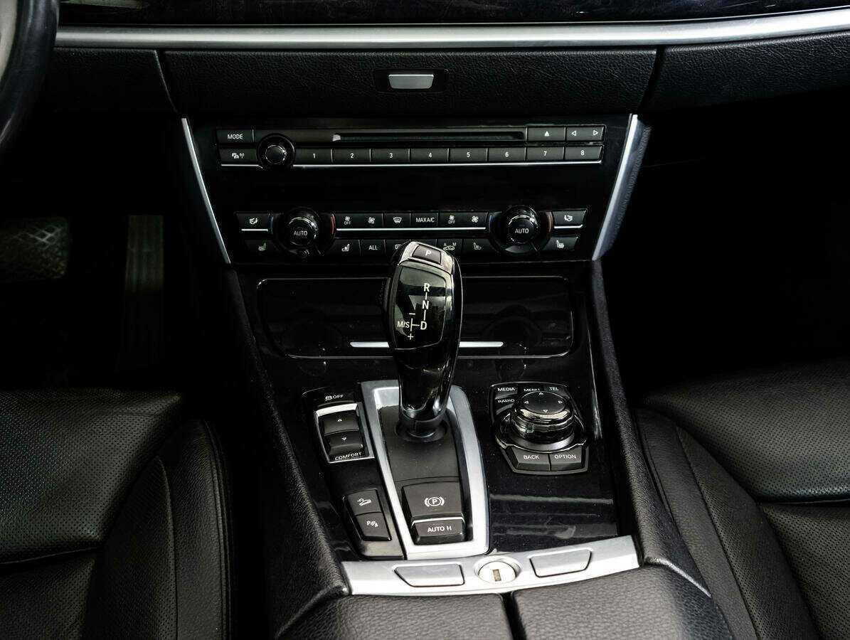 BMW 5 серии с пробегом — 2012 год. Фото: #14