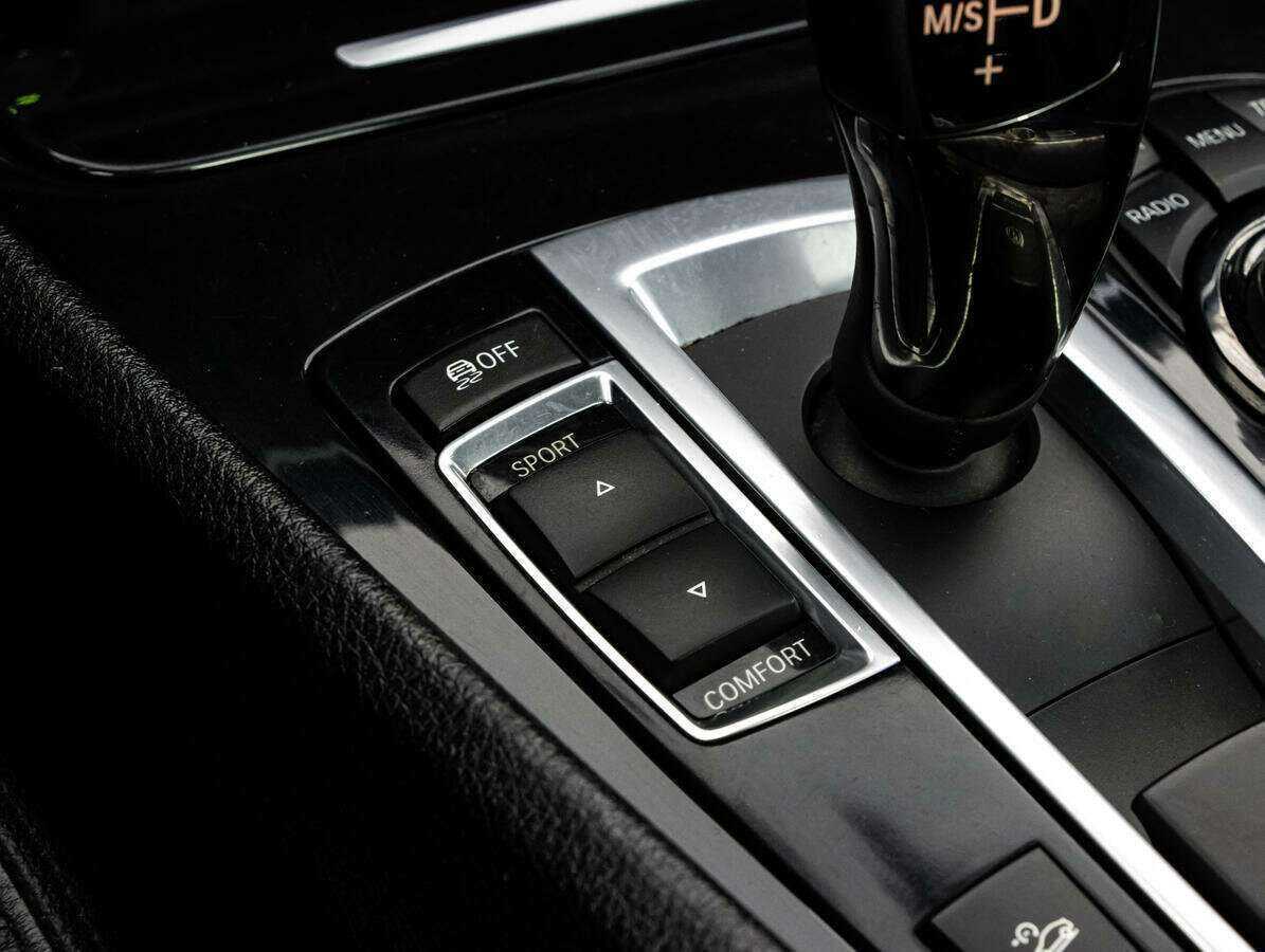 BMW 5 серии с пробегом — 2012 год. Фото: #19