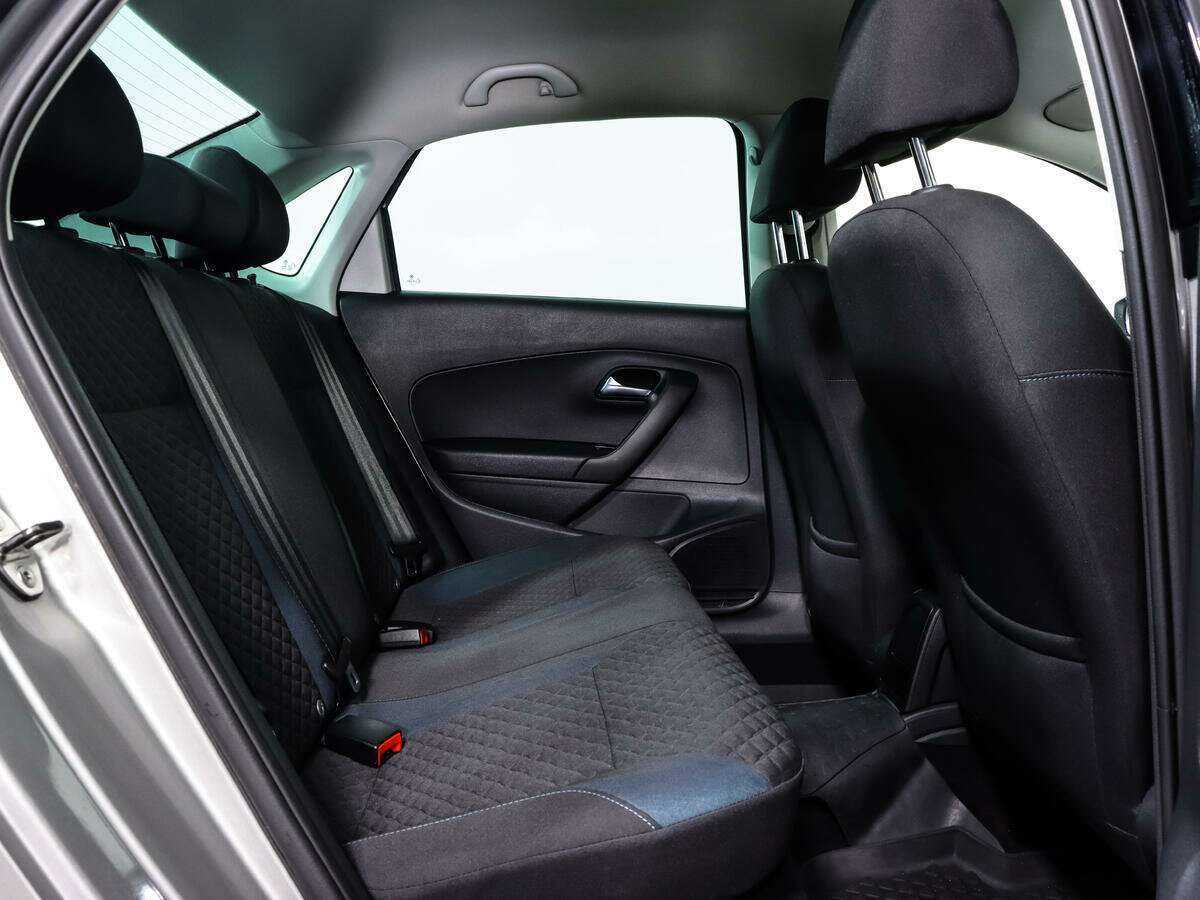 Volkswagen Polo с пробегом — 2019 год. Фото: #10
