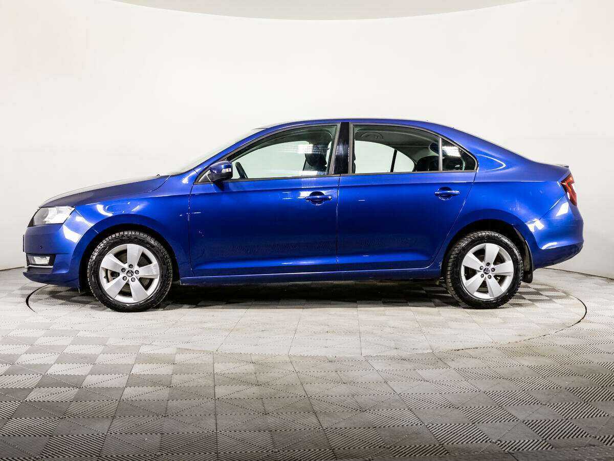 Skoda Rapid с пробегом — 2017 год. Фото: #7