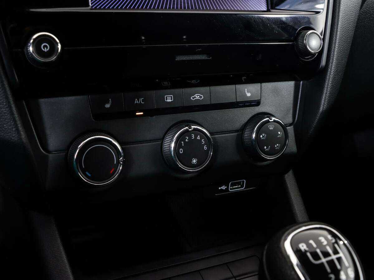 Skoda Octavia с пробегом — 2018 год. Фото: #11