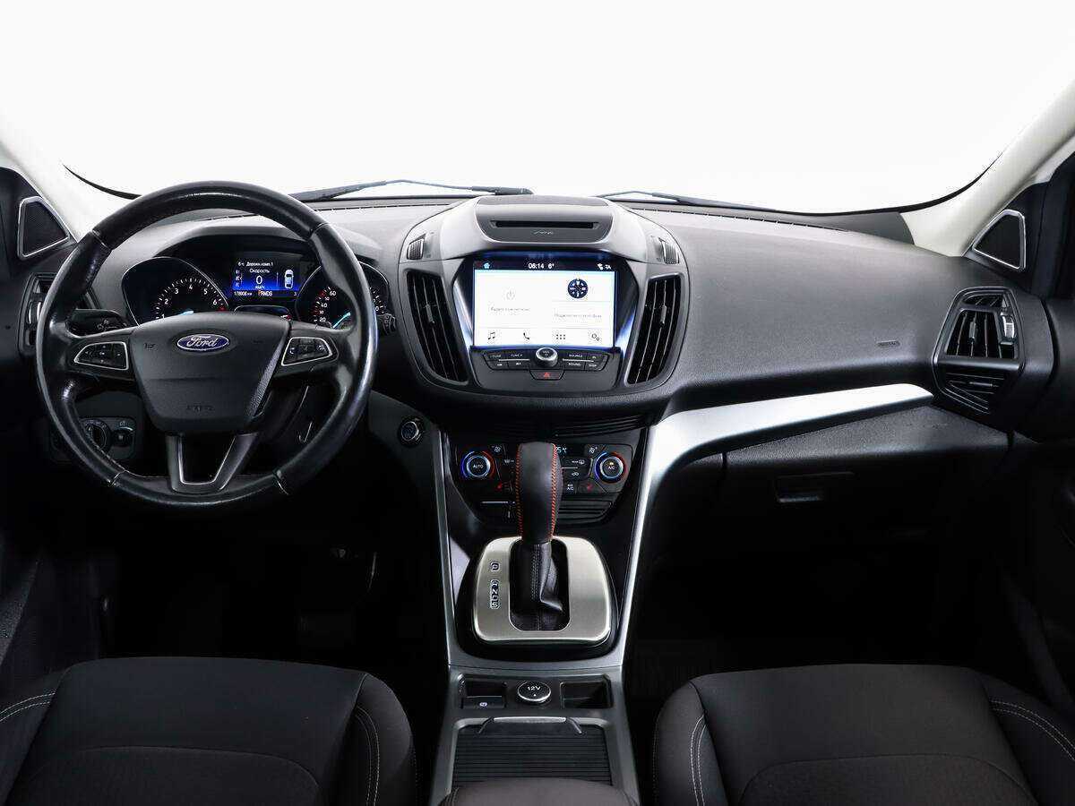 Ford Kuga с пробегом — 2017 год. Фото: #7