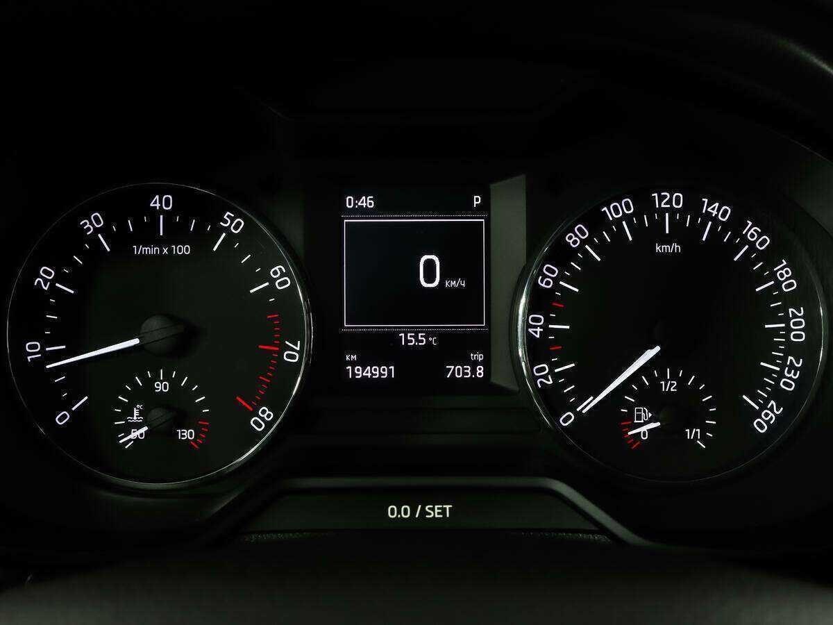 Skoda Octavia с пробегом — 2015 год. Фото: #13