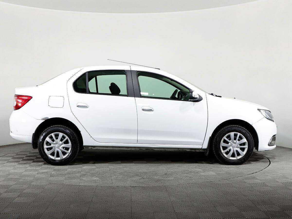 Renault Logan с пробегом — 2017 год. Фото: #3