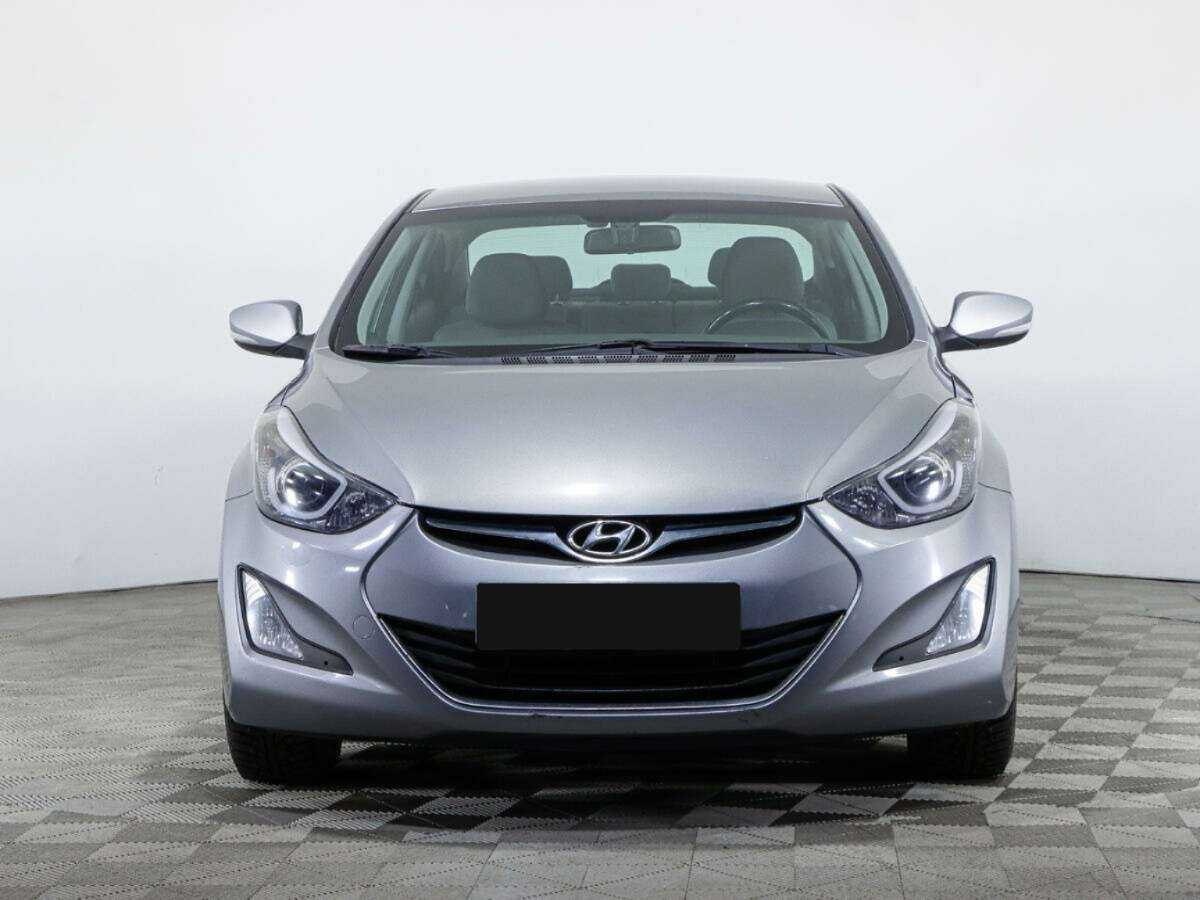 Hyundai Elantra с пробегом — 2014 год. Фото: #1