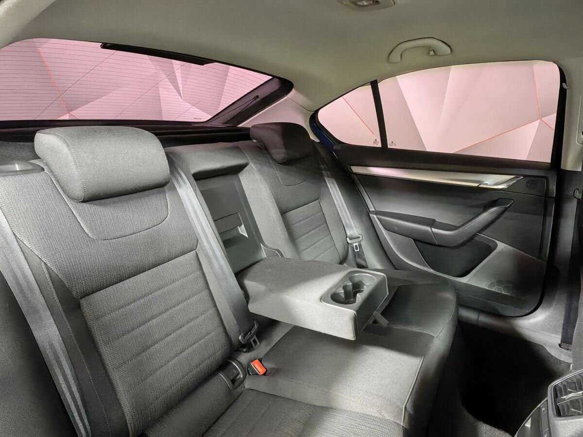 Skoda Octavia с пробегом — 2014 год. Фото: #12