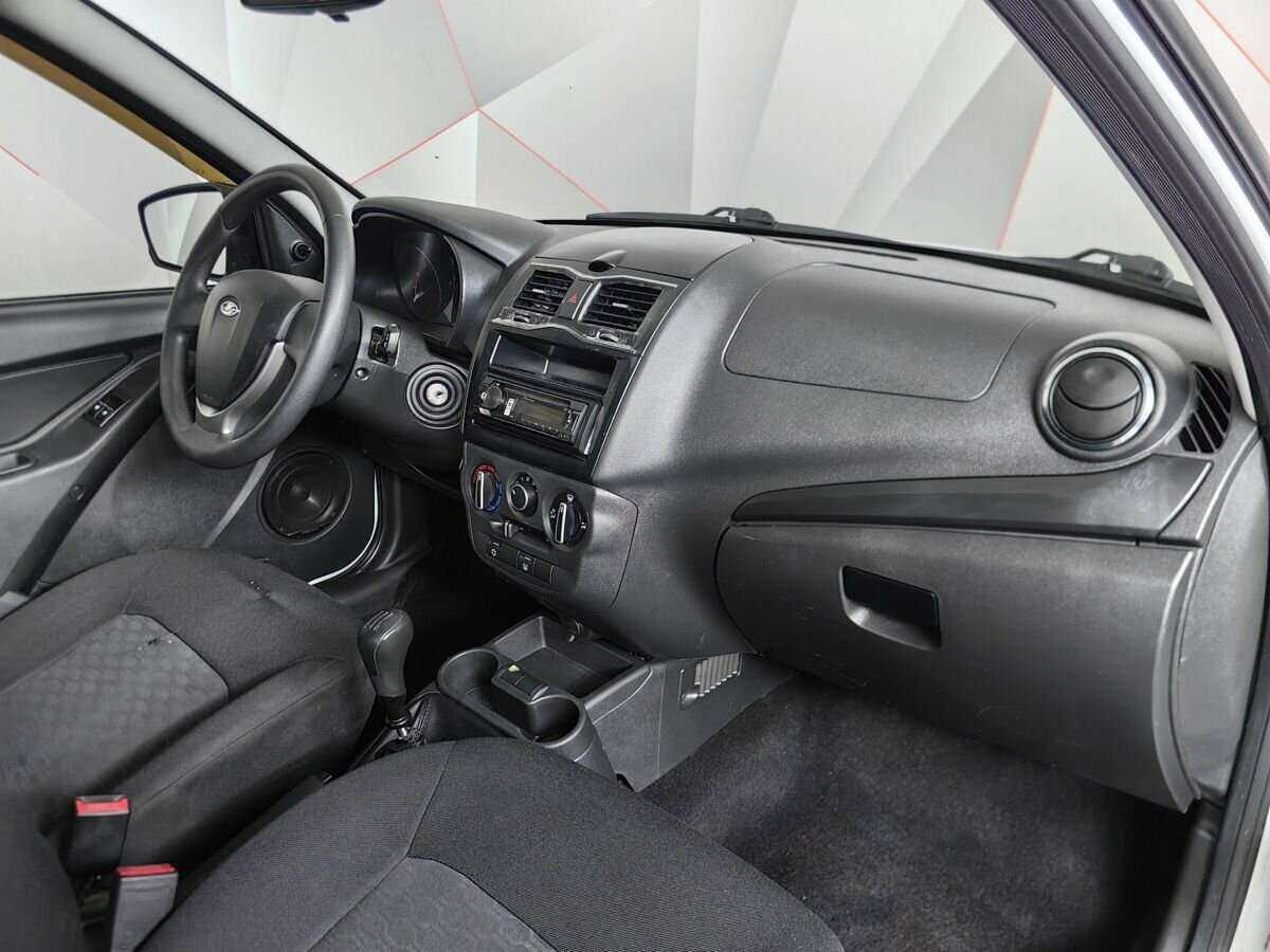 Lada (ВАЗ) Granta с пробегом — 2020 год. Фото: #8