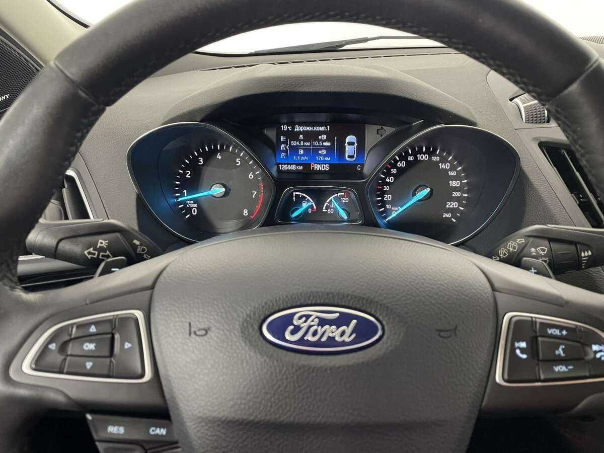 Ford Kuga с пробегом — 2017 год. Фото: #8