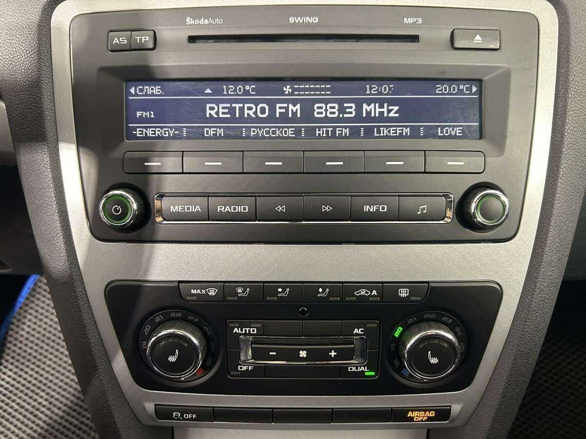 Skoda Octavia с пробегом — 2012 год. Фото: #11