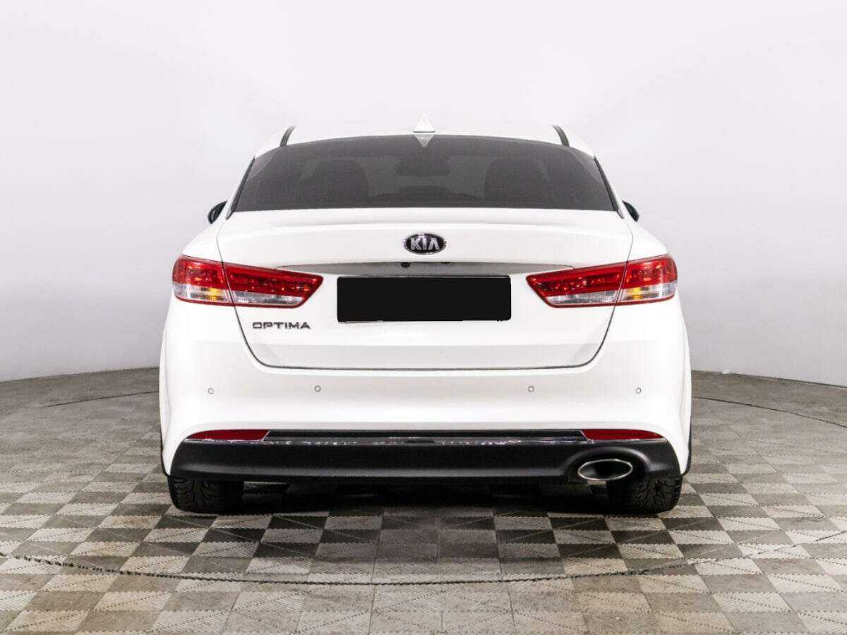 Kia Optima с пробегом — 2017 год. Фото: #5