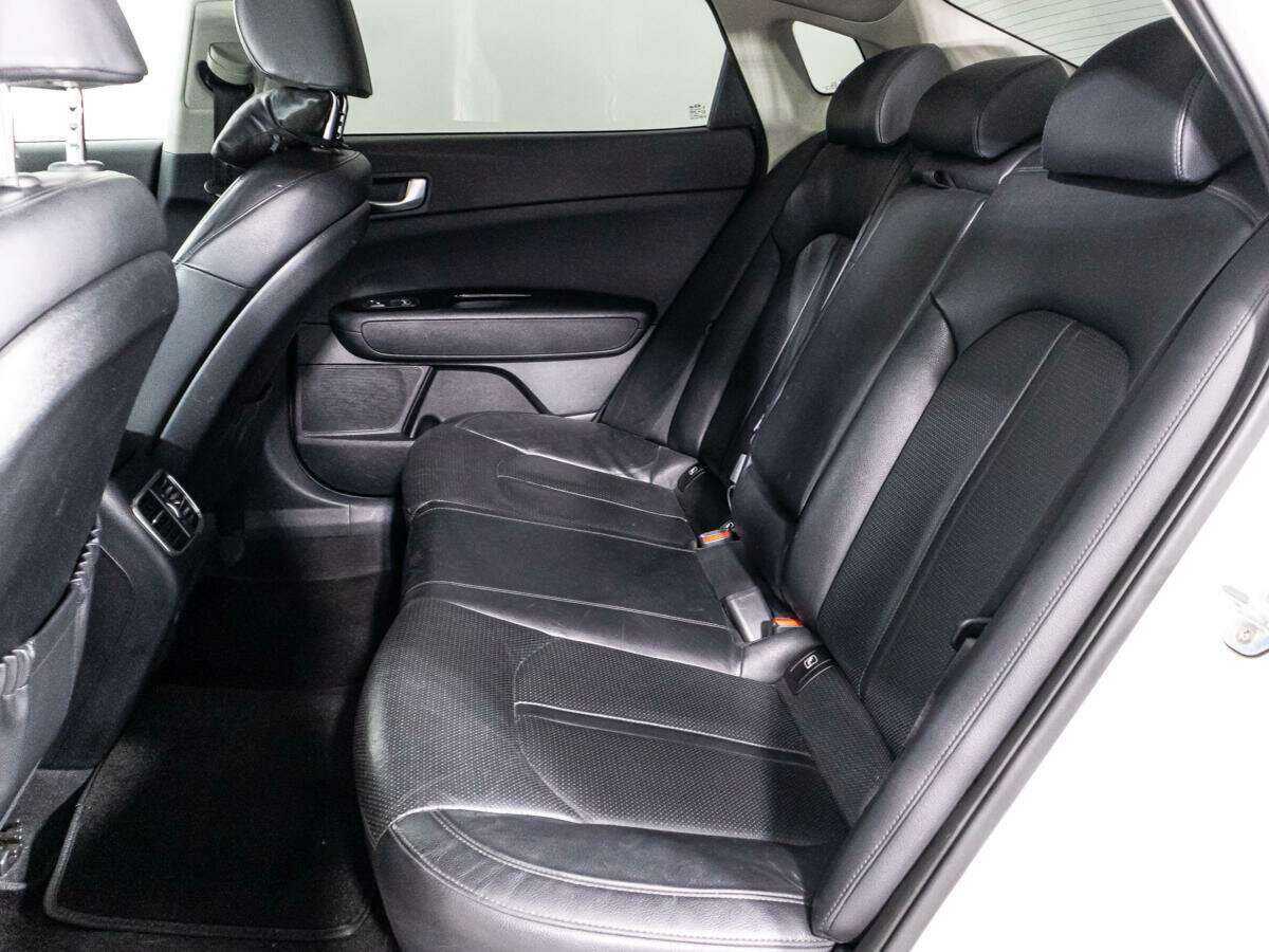 Kia Optima с пробегом — 2017 год. Фото: #9