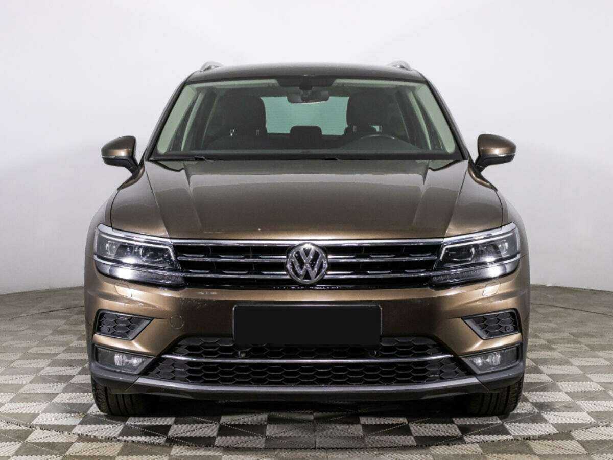 Volkswagen Tiguan с пробегом — 2018 год. Фото: #1