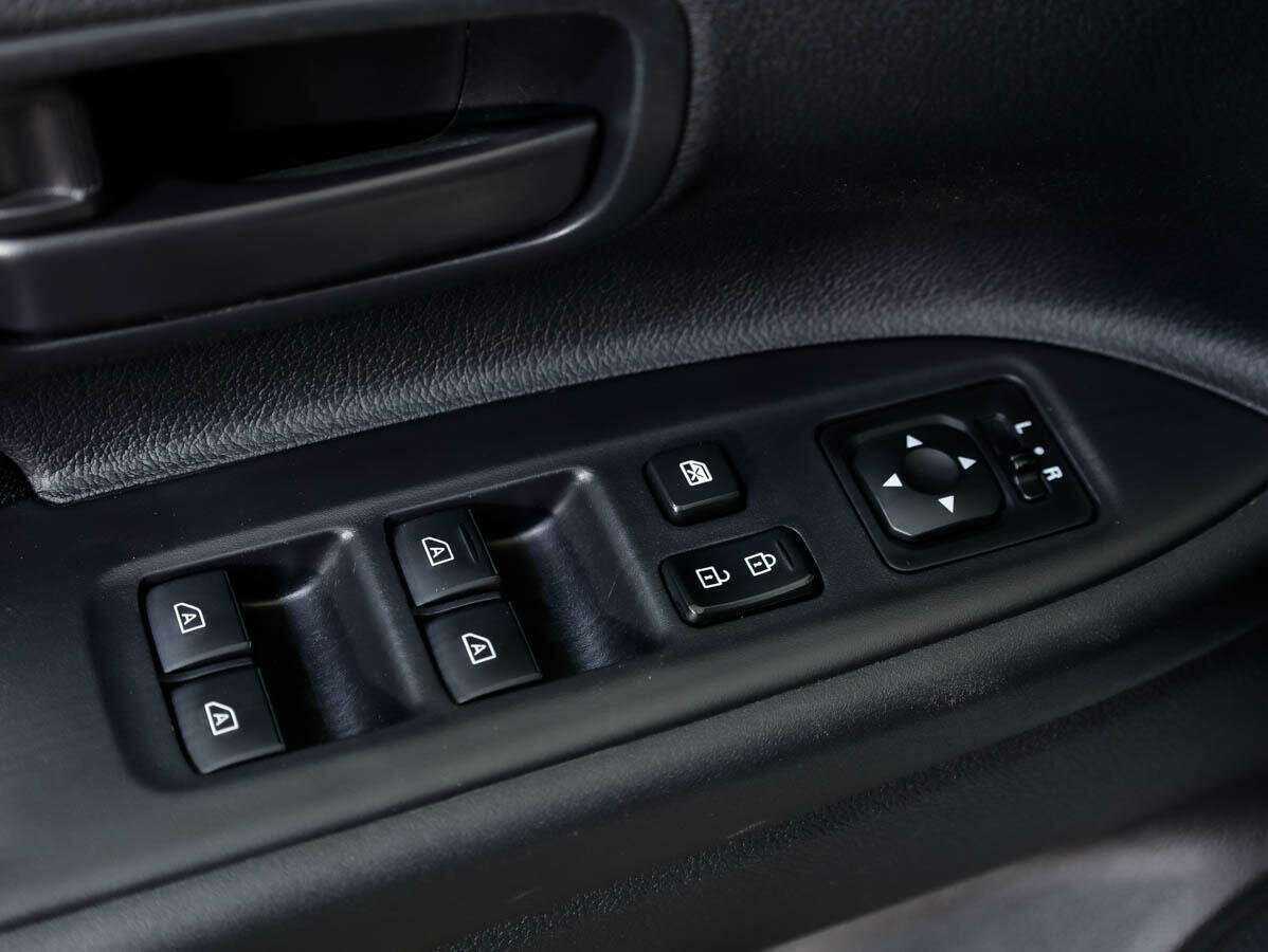 Mitsubishi Outlander с пробегом — 2018 год. Фото: #16