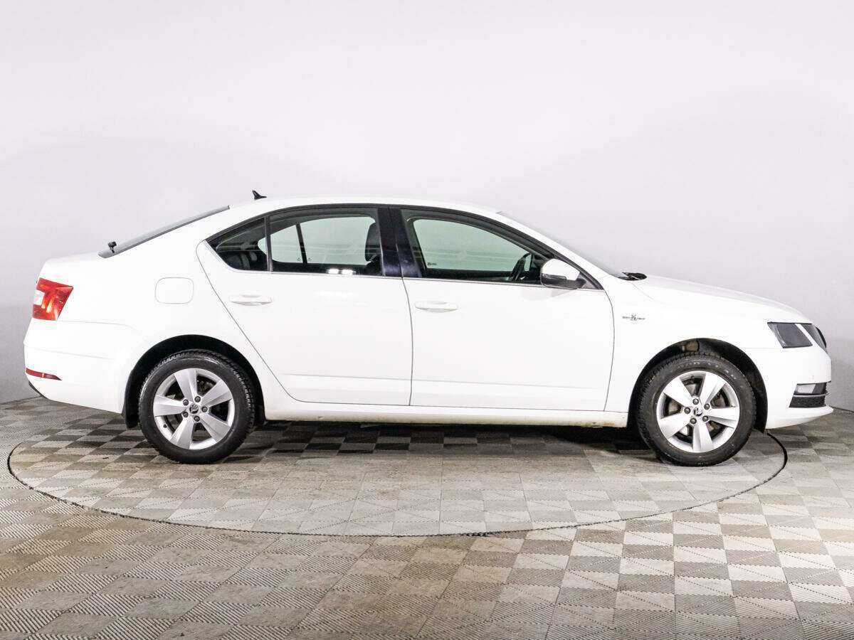 Skoda Octavia с пробегом — 2019 год. Фото: #3