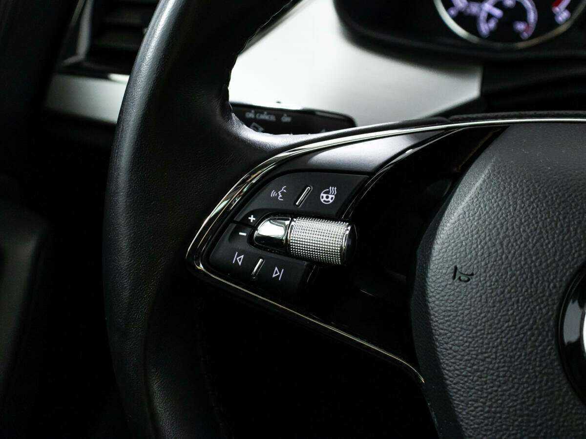 Skoda Rapid с пробегом — 2020 год. Фото: #14