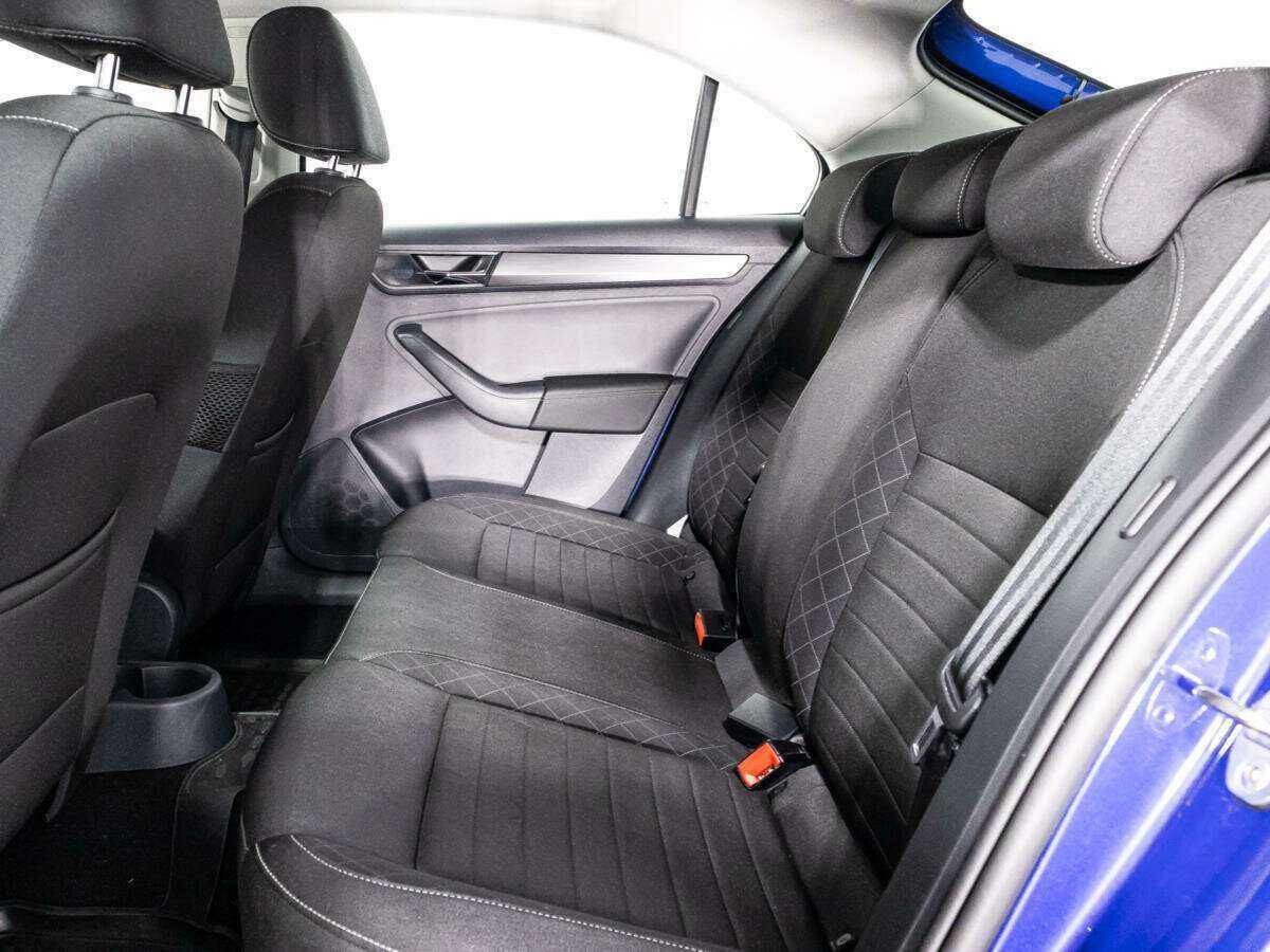Skoda Rapid с пробегом — 2019 год. Фото: #9