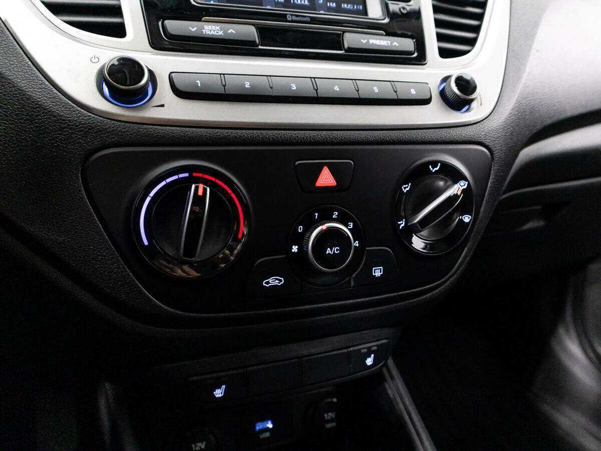 Hyundai Solaris с пробегом — 2020 год. Фото: #14