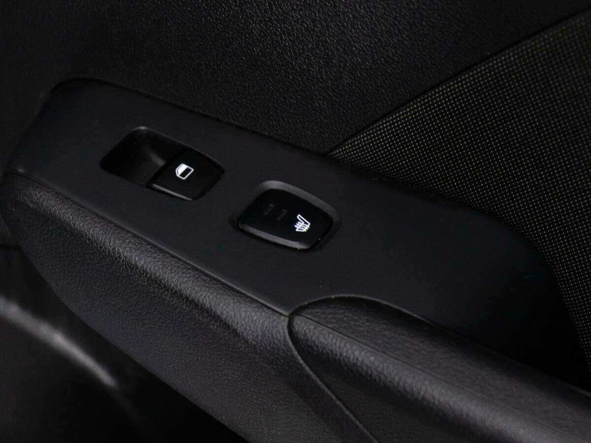 Hyundai Solaris с пробегом — 2020 год. Фото: #16