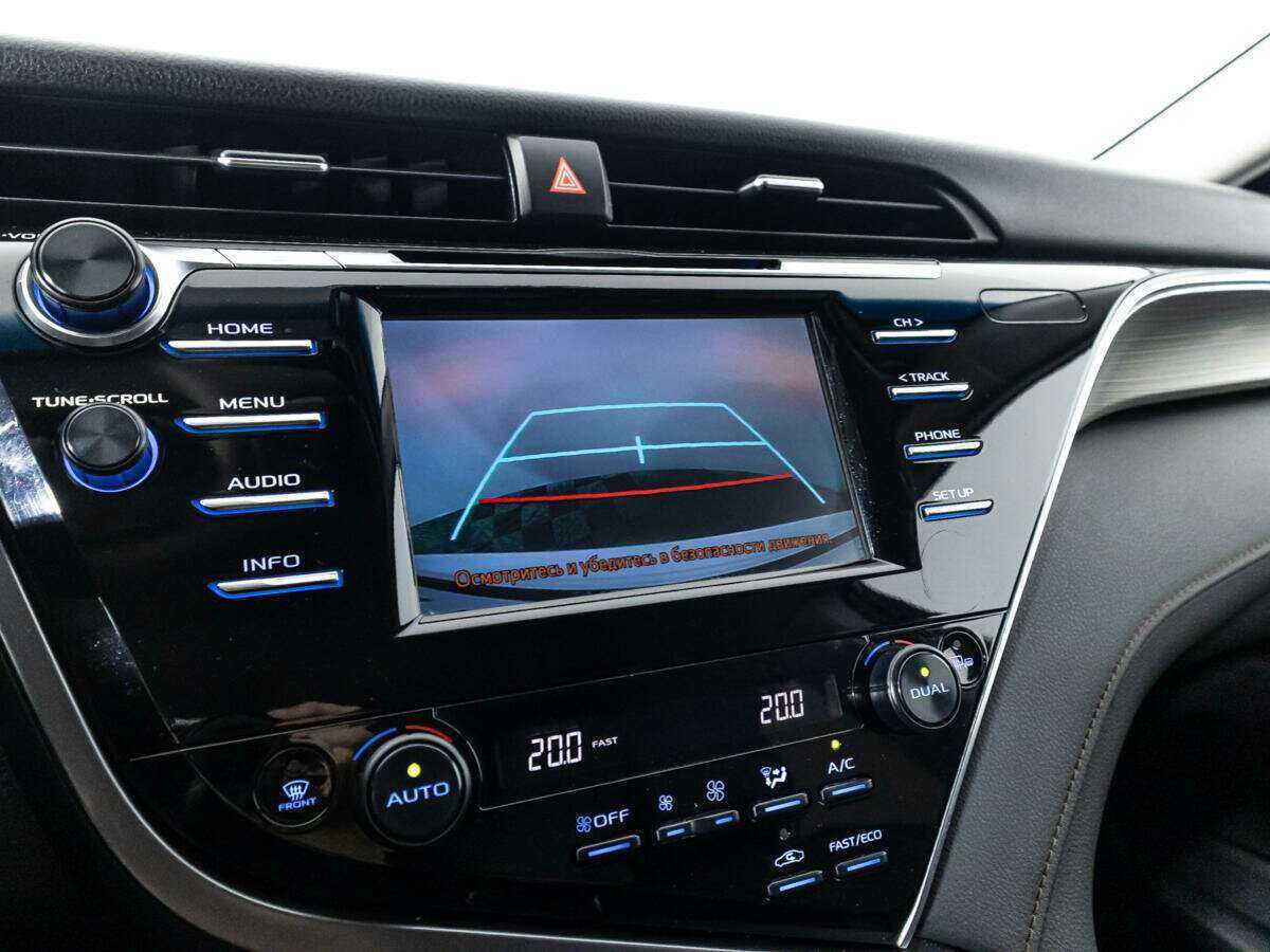 Toyota Camry с пробегом — 2019 год. Фото: #15