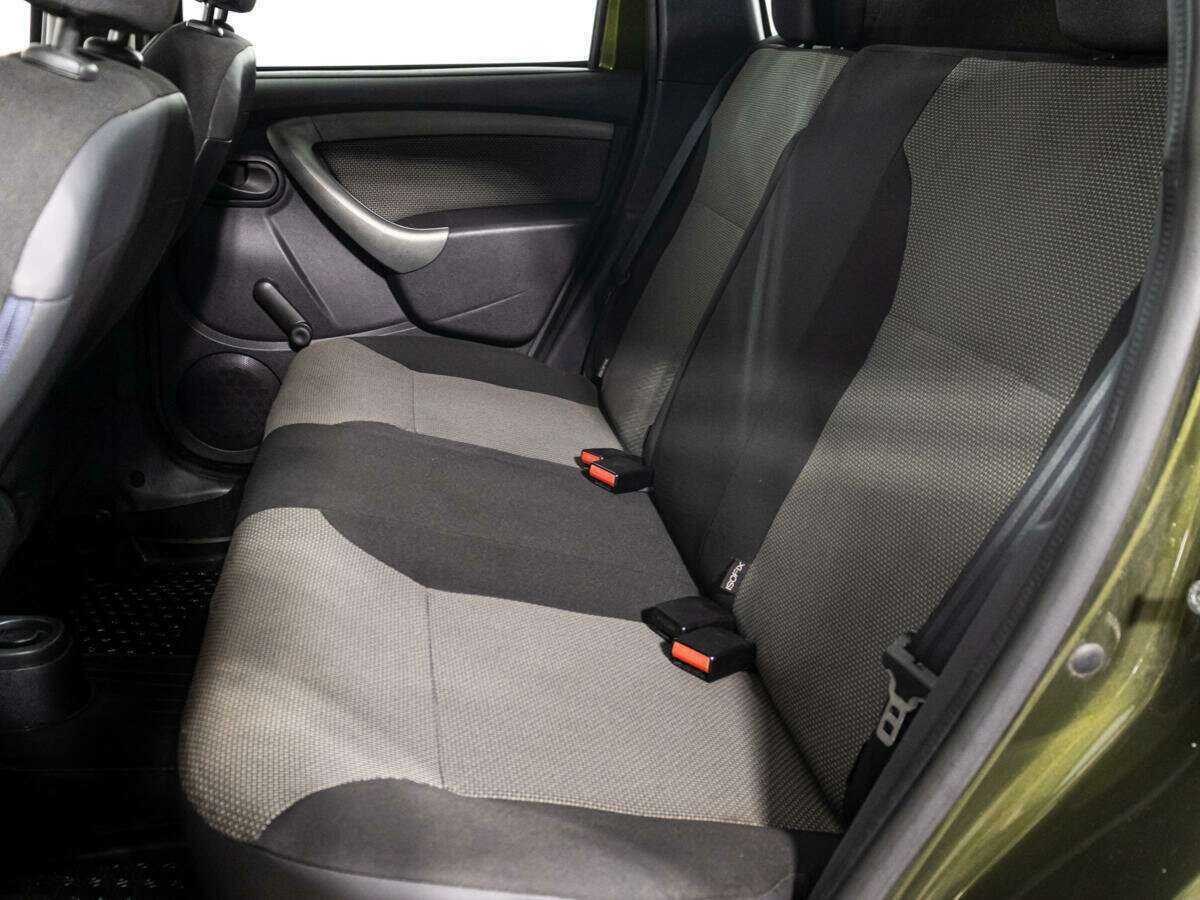 Renault Duster с пробегом — 2015 год. Фото: #9