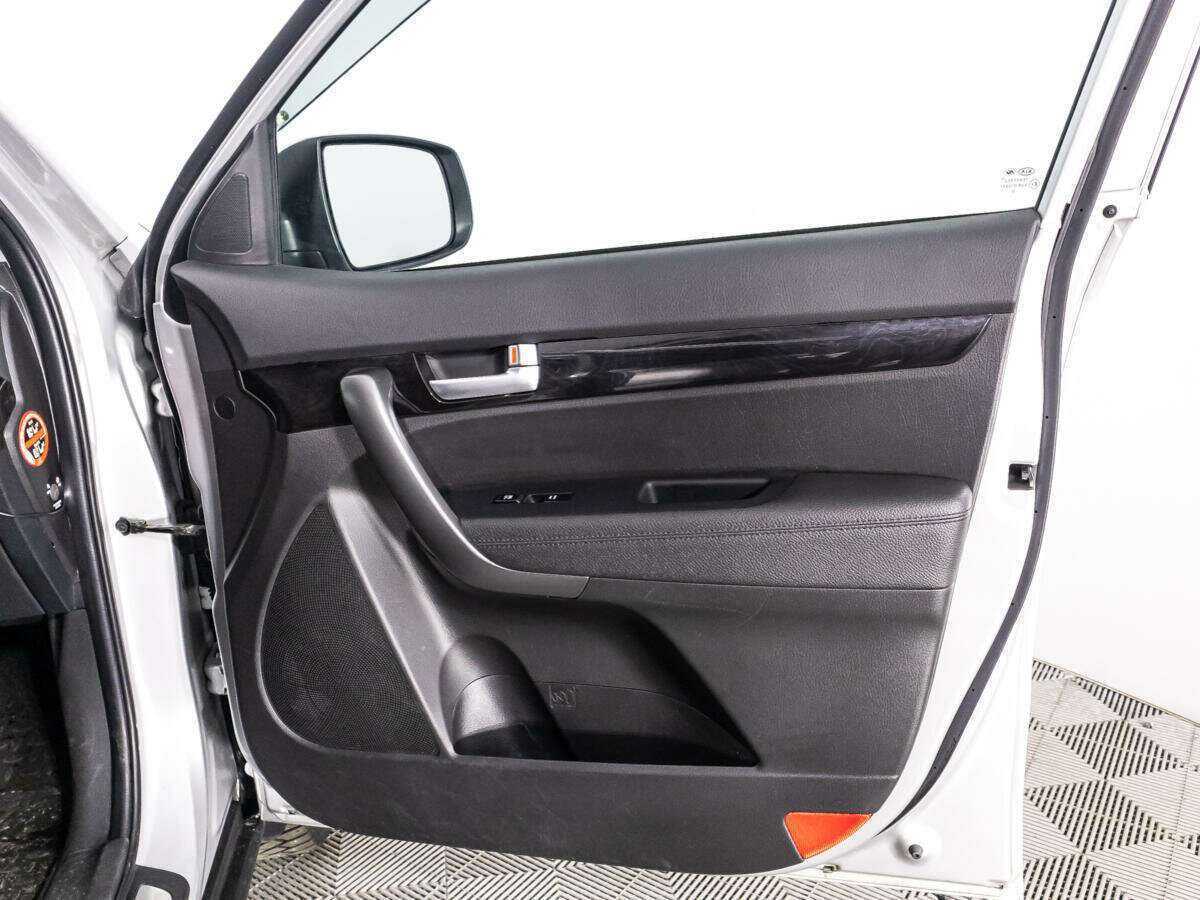 Kia Sorento с пробегом — 2019 год. Фото: #23