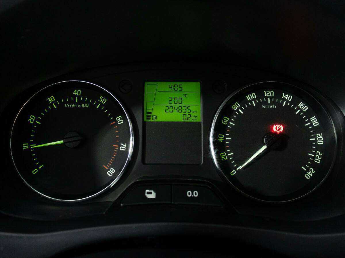 Skoda Fabia с пробегом — 2013 год. Фото: #11