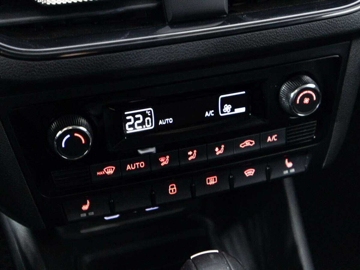 Volkswagen Polo с пробегом — 2021 год. Фото: #14