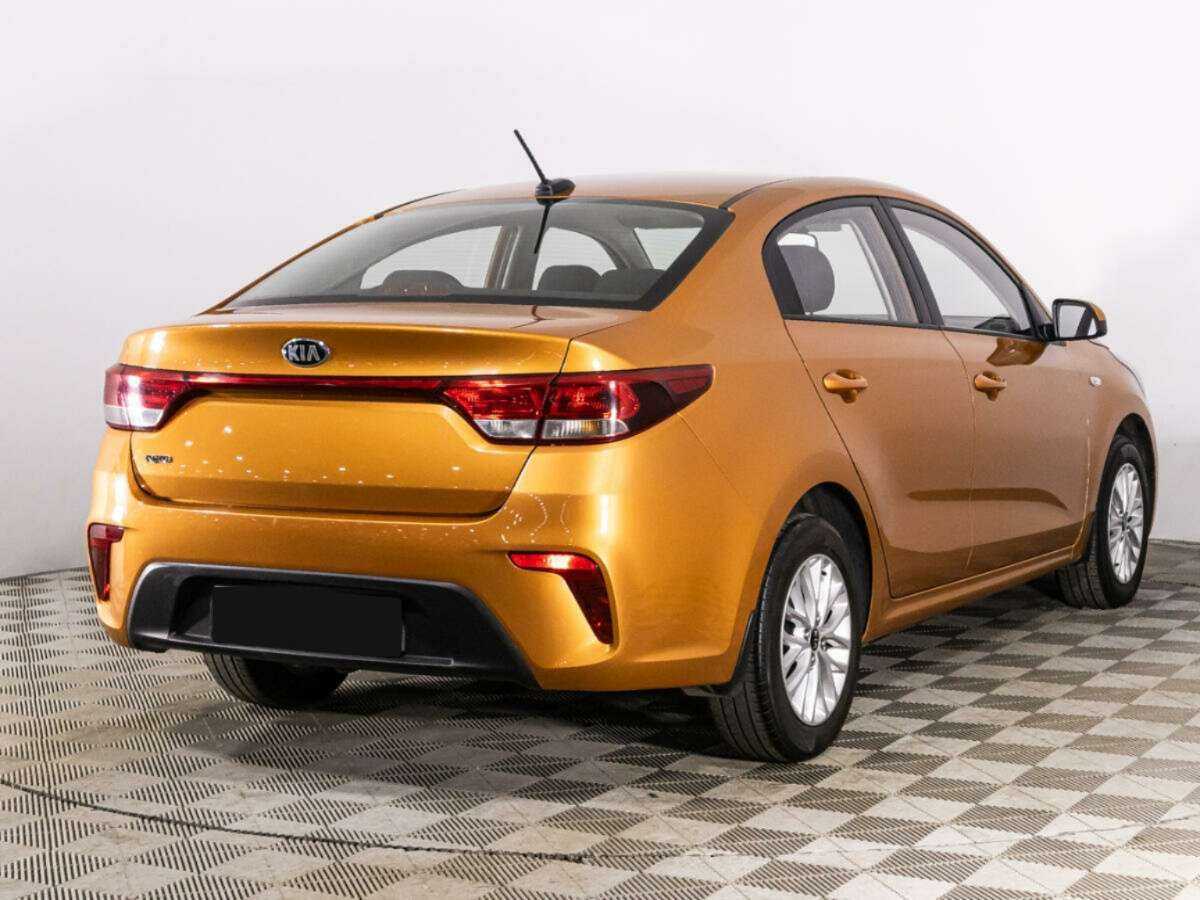 Kia Rio с пробегом — 2017 год. Фото: #4