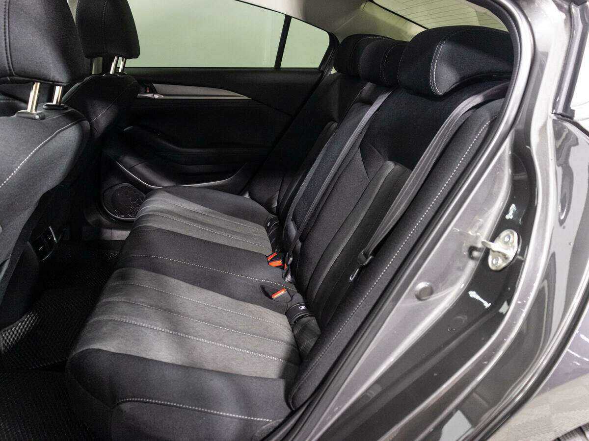 Mazda 6 с пробегом — 2019 год. Фото: #9