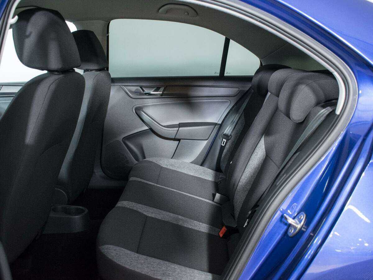 Skoda Rapid с пробегом — 2020 год. Фото: #9