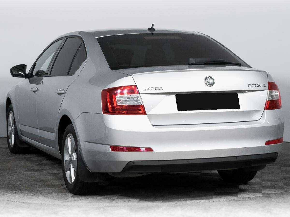 Skoda Octavia с пробегом — 2013 год. Фото: #6