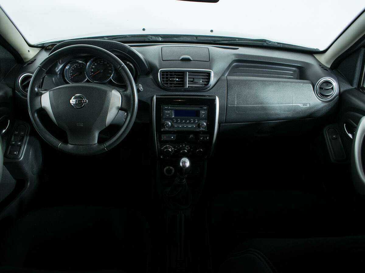 Nissan Terrano с пробегом — 2016 год. Фото: #11