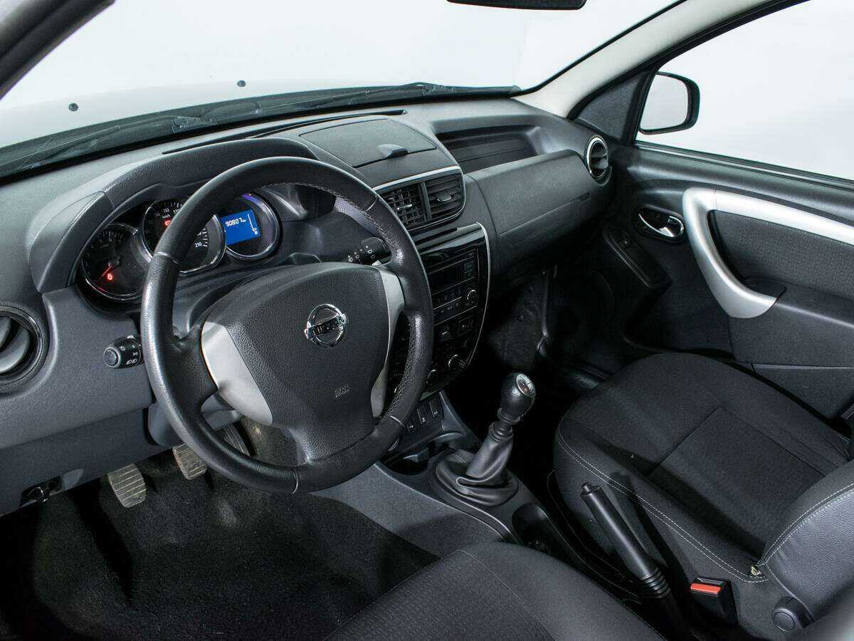 Nissan Terrano с пробегом — 2016 год. Фото: #12