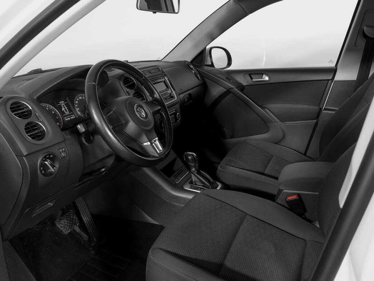 Volkswagen Tiguan с пробегом — 2012 год. Фото: #14