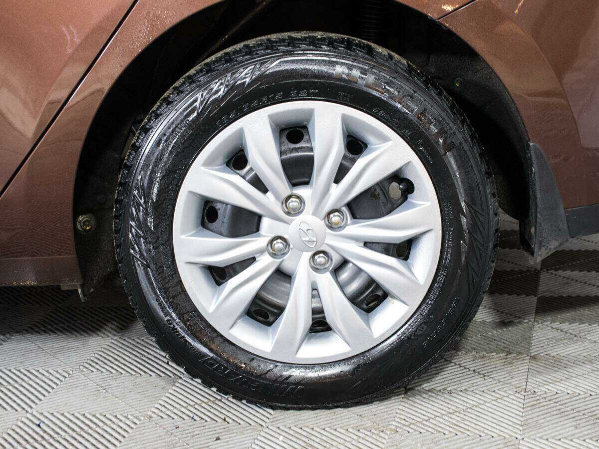 Hyundai Solaris с пробегом — 2021 год. Фото: #14