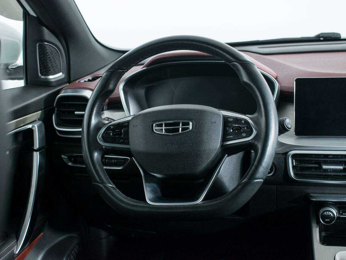 Geely Coolray с пробегом — 2021 год. Фото: #12