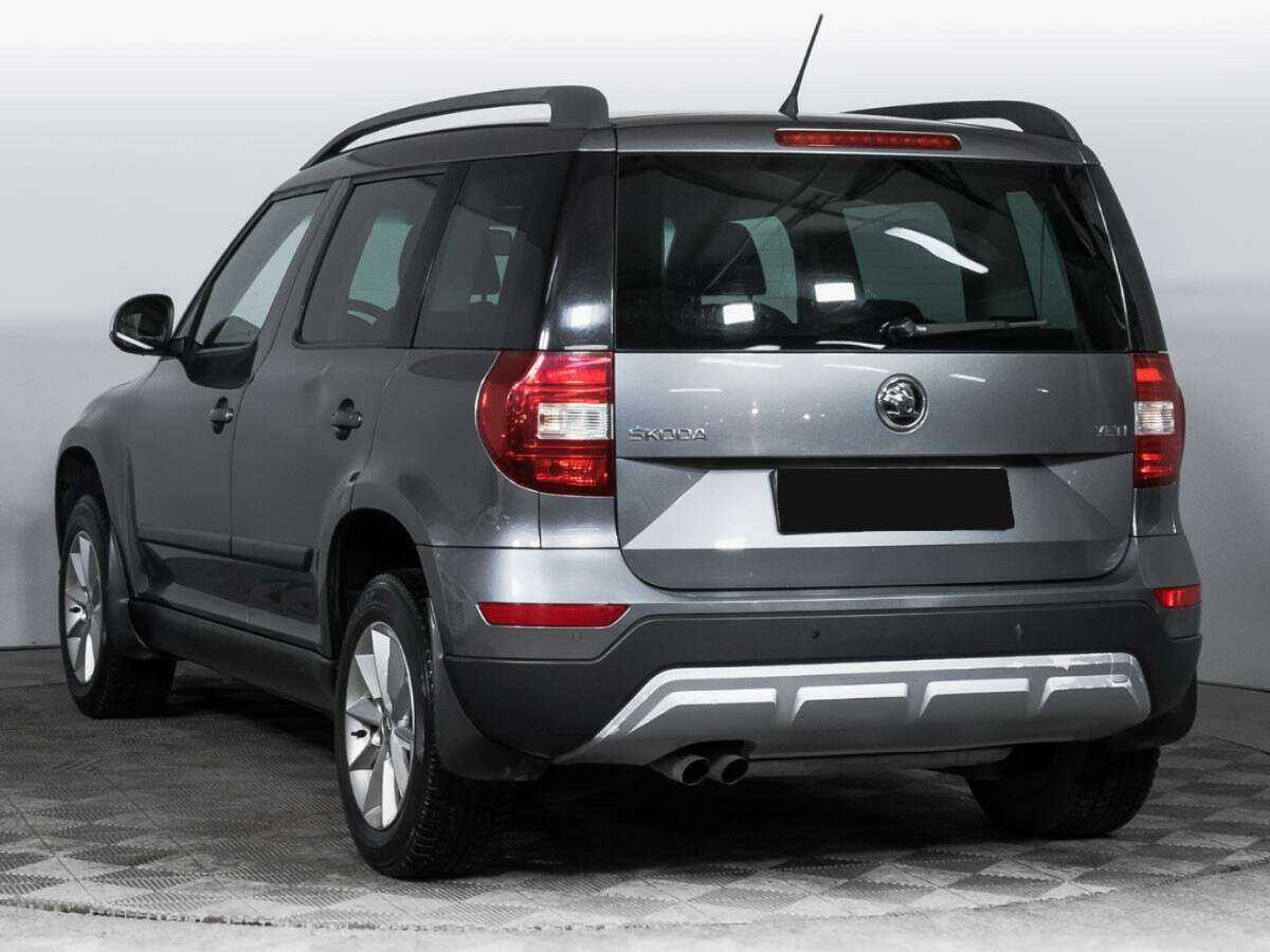 Skoda Yeti с пробегом — 2015 год. Фото: #6