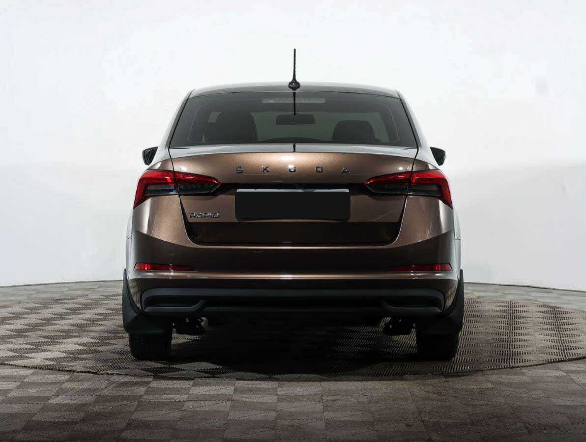 Skoda Rapid с пробегом — 2020 год. Фото: #5